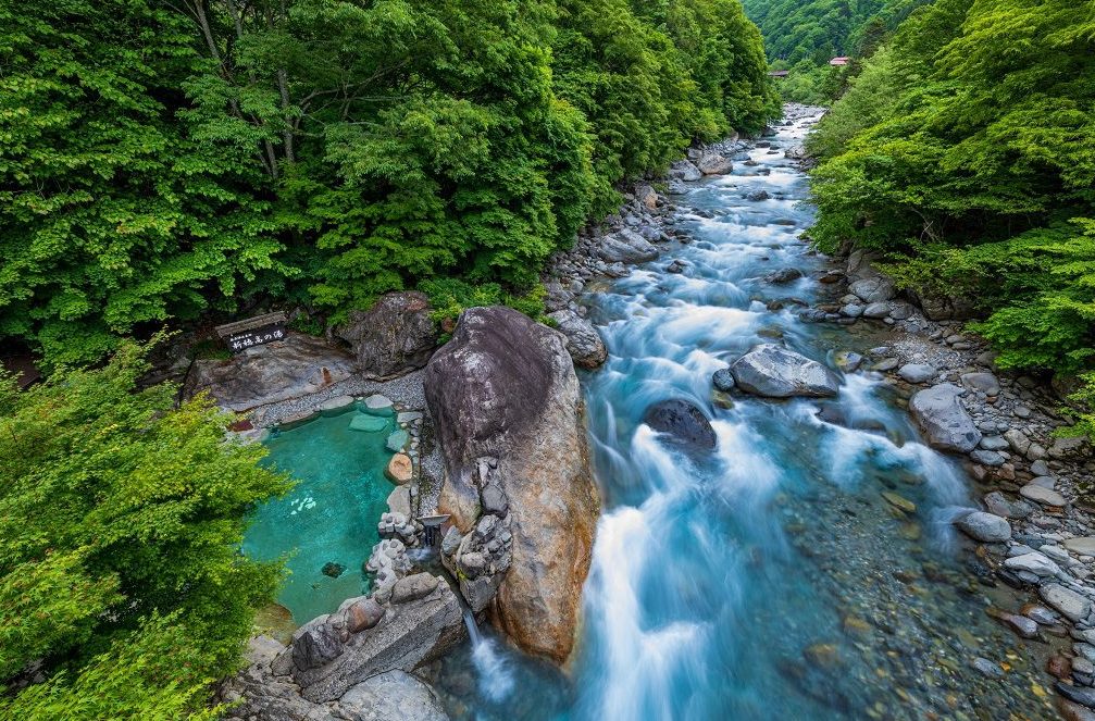 北アルプスの絶景に囲まれた5つの温泉地 奥飛騨温泉郷とは？
